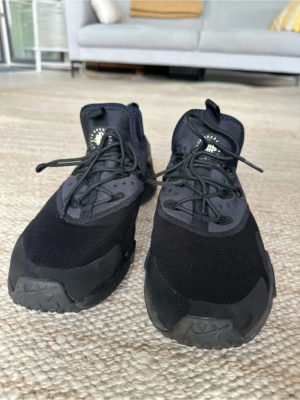 Nike all black
